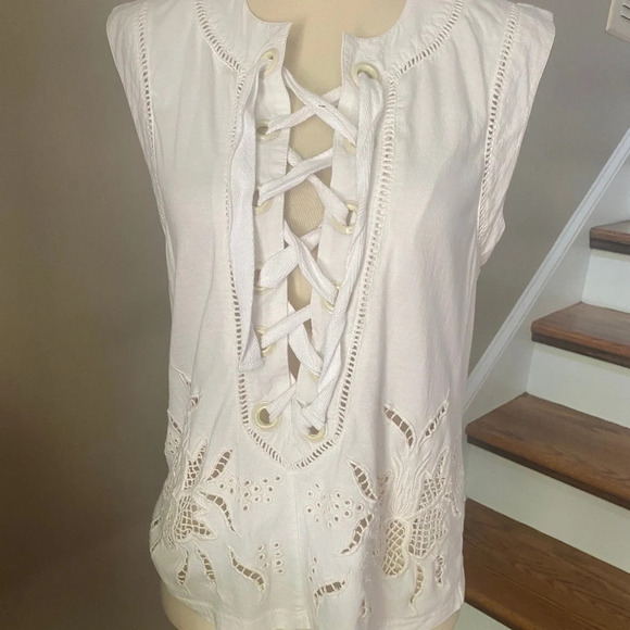 Anthropologie Grommet Embroidered Sleeveless Top - Picture 6 of 6